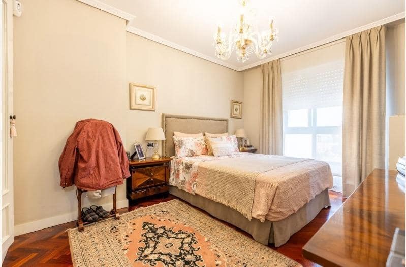 5 camera da letto Villetta a Schiera in vendita in A Coruna citta - 565.000 € (Rif: 9908156)
