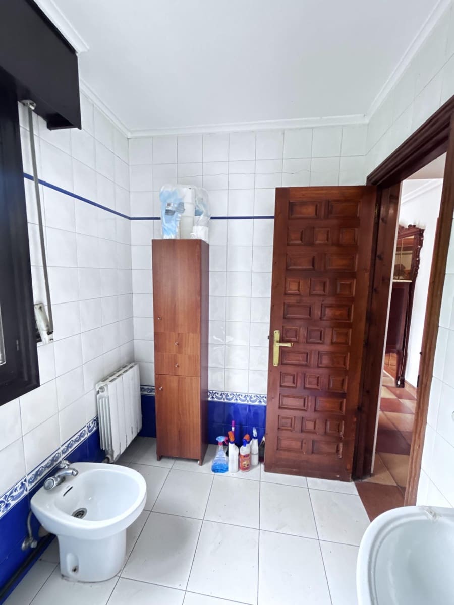 5 Zimmer Villa zu verkaufen in Gorliz - 950.000 € (Ref: 9908157)