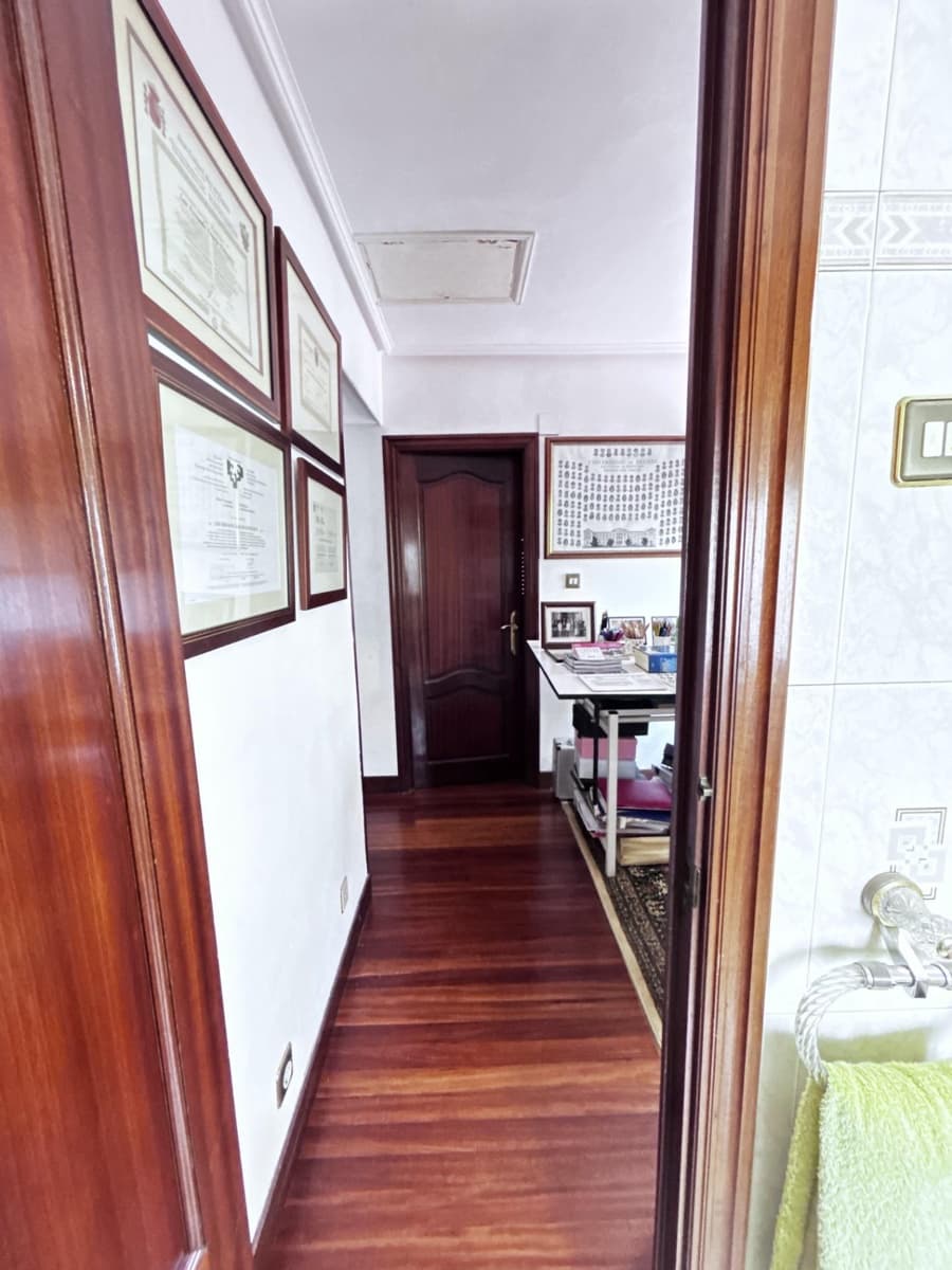 5 Zimmer Villa zu verkaufen in Gorliz - 950.000 € (Ref: 9908157)