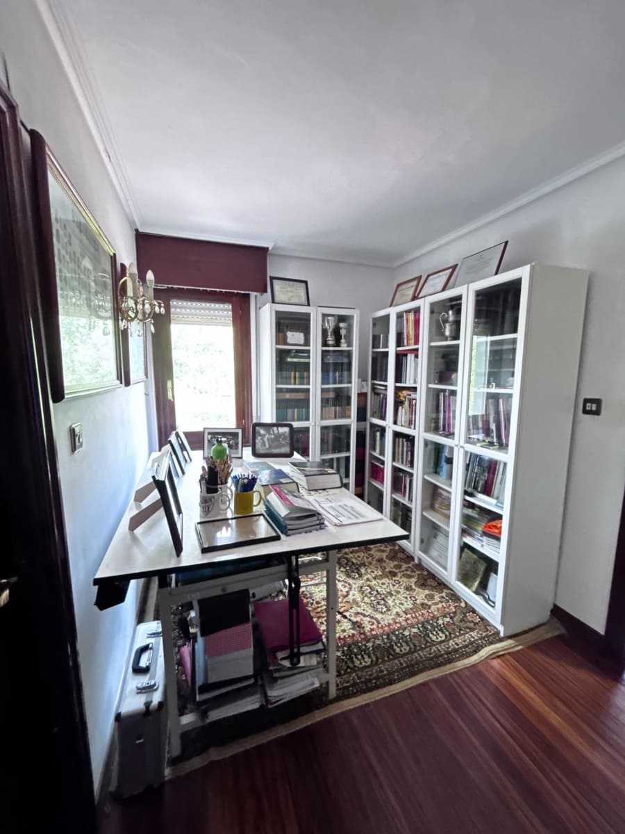 5 Zimmer Villa zu verkaufen in Gorliz - 950.000 € (Ref: 9908157)