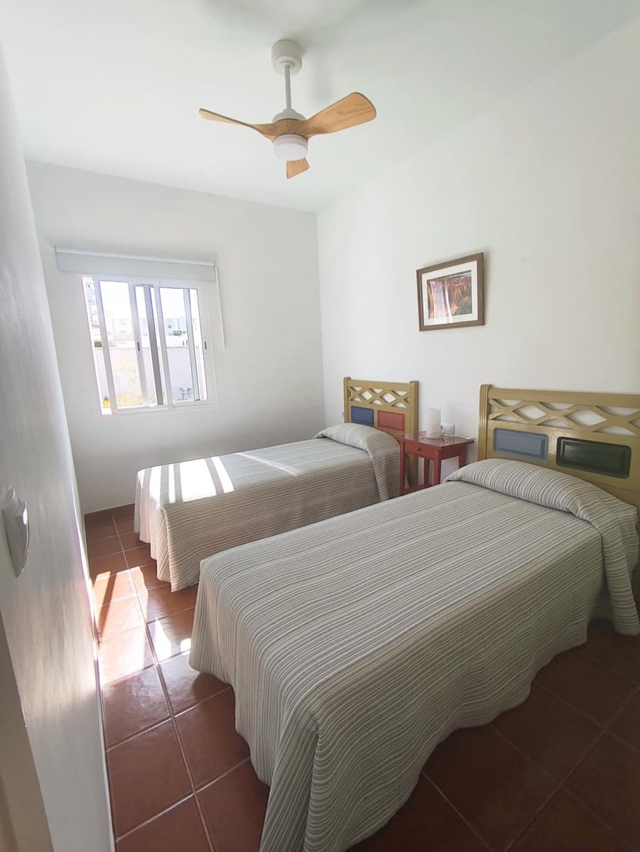 3 bedroom Villa for sale in Matalascanas - € 420,000 (Ref: 9908158)