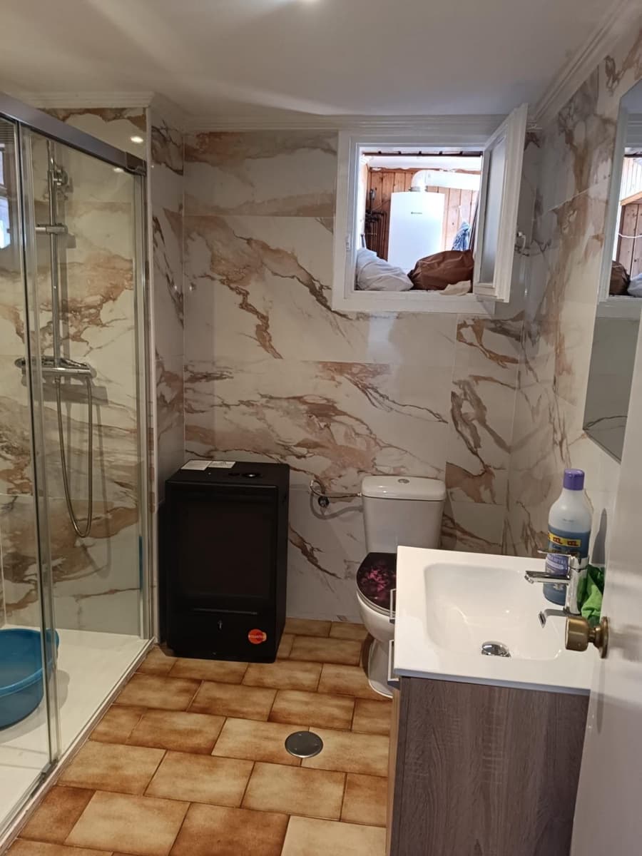 2 bedroom Flat for sale in Santander with garage - € 159,000 (Ref: 9911223)