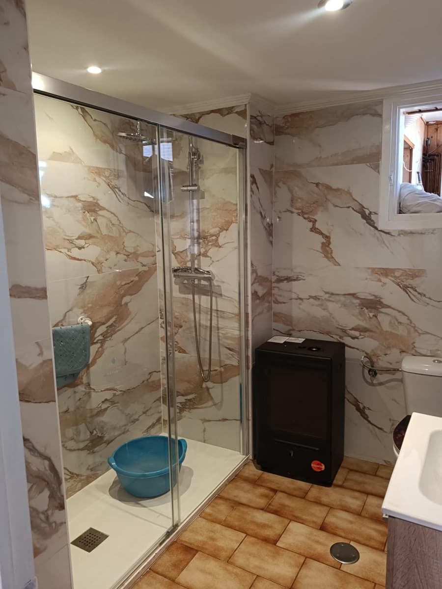 2 bedroom Flat for sale in Santander with garage - € 159,000 (Ref: 9911223)