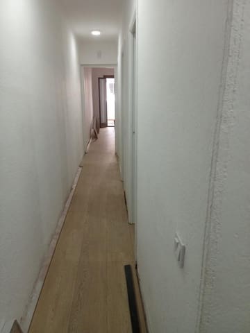 3 Zimmer Wohnung zu verkaufen in Santa Coloma de Gramenet - 210.000 € (Ref: 9916038)