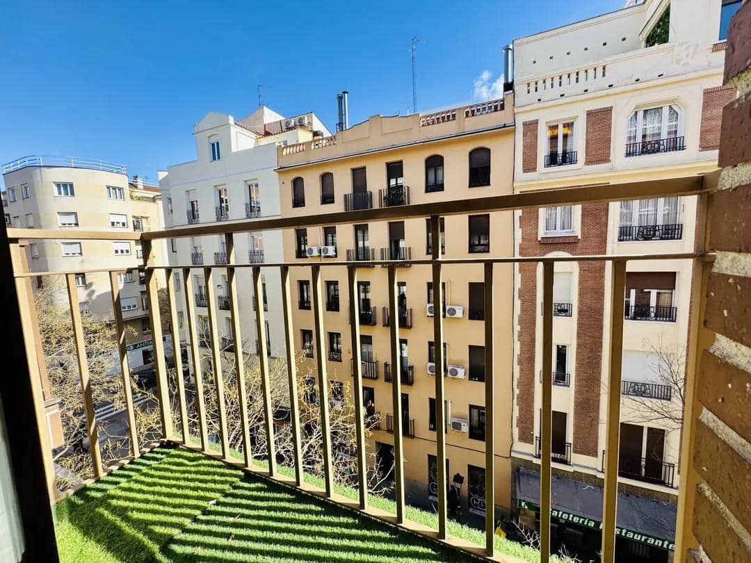 3 slaapkamer Flat te koop in Madrid stad met garage - € 935.000 (Ref: 9920598)