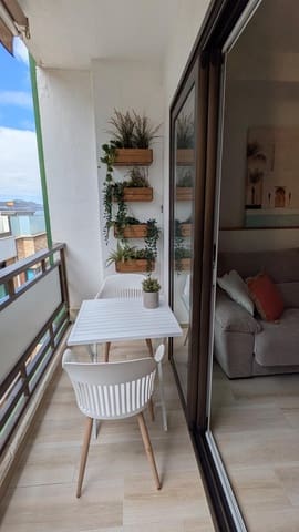 1 soverom Leilighet til leie i Santa Catalina - Canteras, Las Palmas de Gran Canaria - € 1 200 (Ref: 9922523)