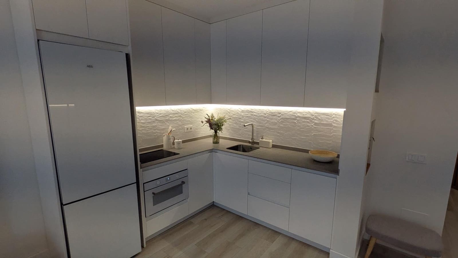 1 bedroom Flat for rent in Las Palmas de Gran Canaria - € 1,200 (Ref: 9922523)