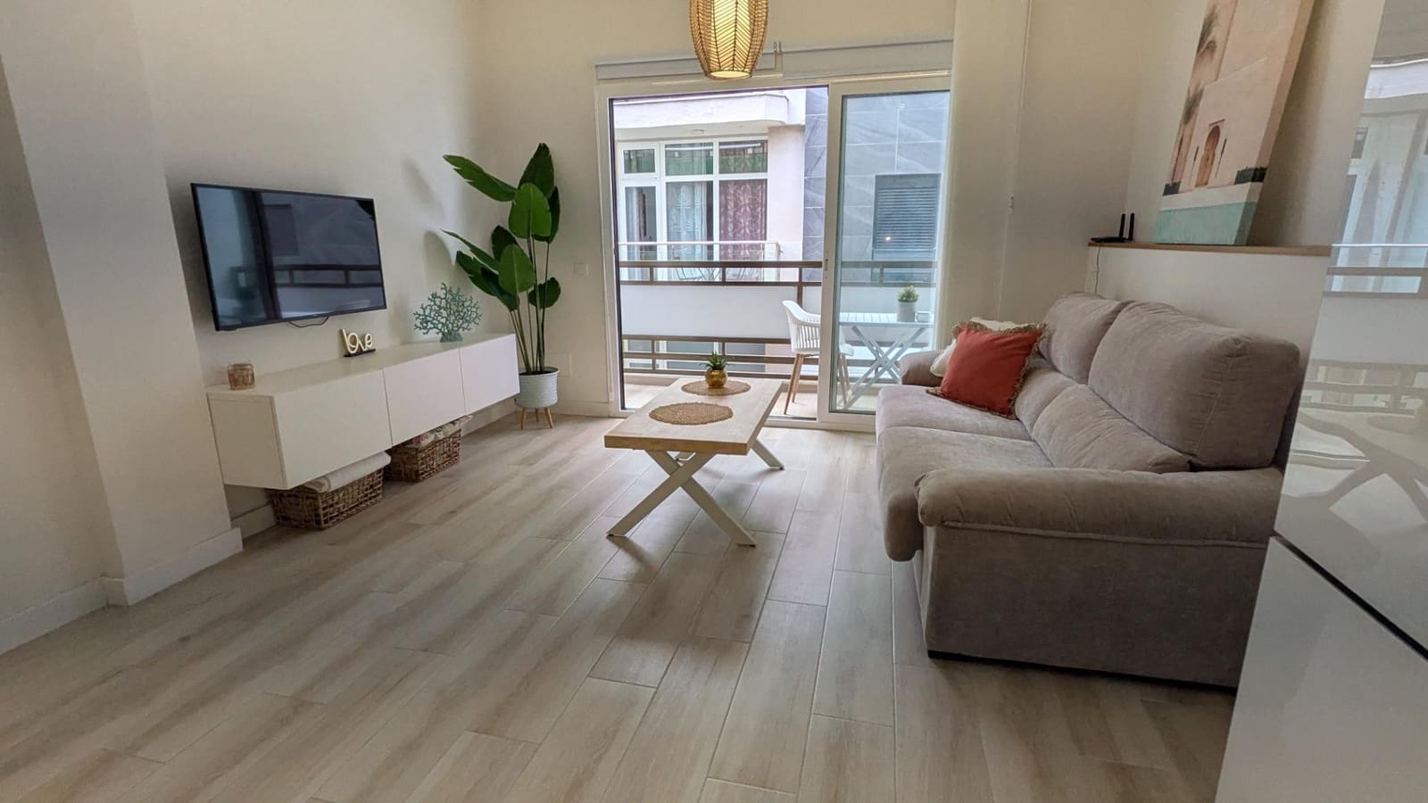 1 bedroom Flat for rent in Las Palmas de Gran Canaria - € 1,200 (Ref: 9922523)