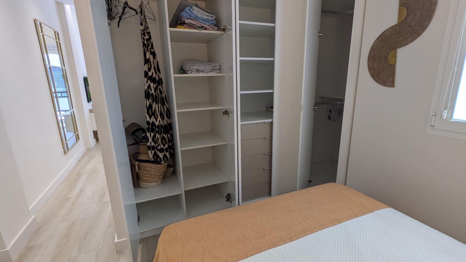 1 bedroom Flat for rent in Las Palmas de Gran Canaria - € 1,200 (Ref: 9922523)