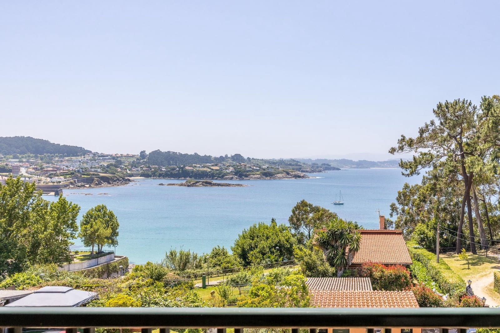 4 bedroom Villa for sale in Oleiros - € 885,000 (Ref: 9922524)