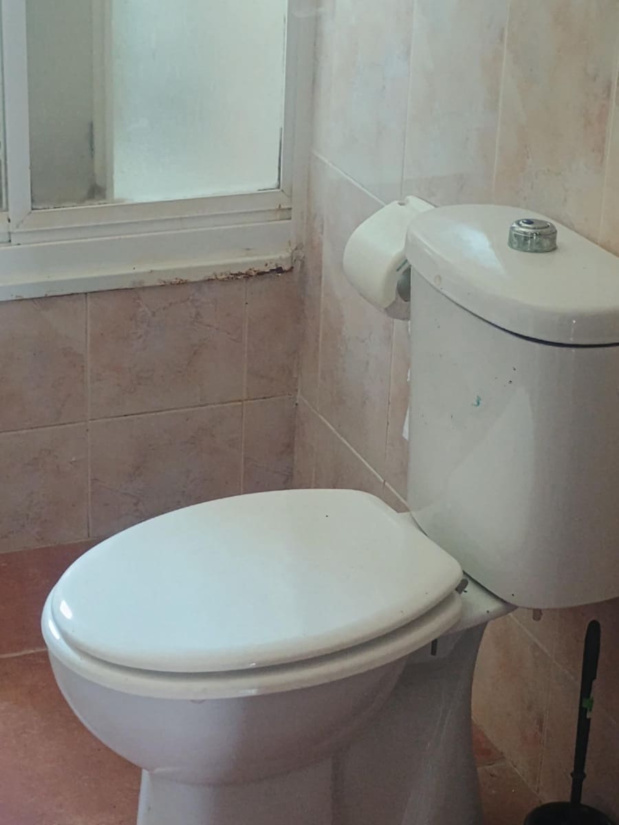 8 bedroom Villa for sale in El Rompido with garage - € 412,100 (Ref: 9922525)