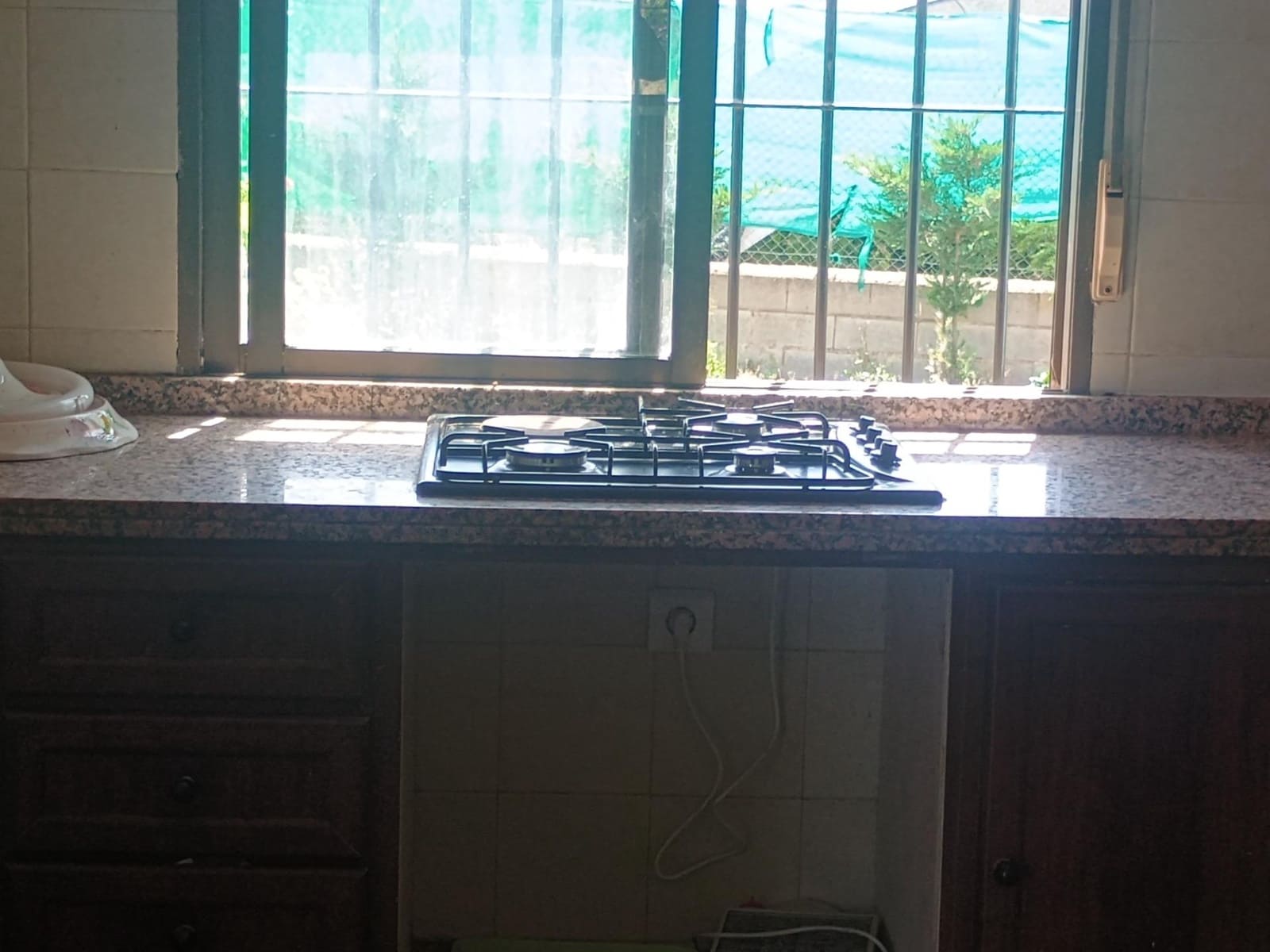 8 bedroom Villa for sale in El Rompido with garage - € 412,100 (Ref: 9922525)