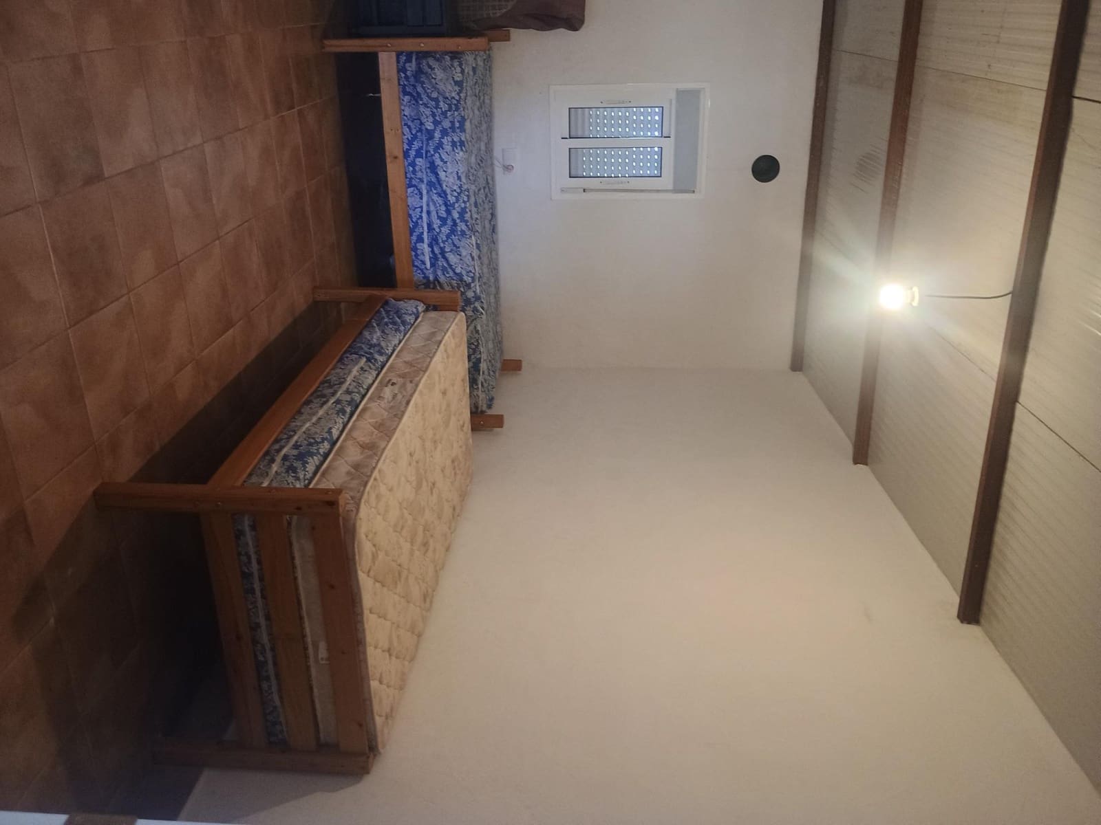 8 bedroom Villa for sale in El Rompido with garage - € 412,100 (Ref: 9922525)