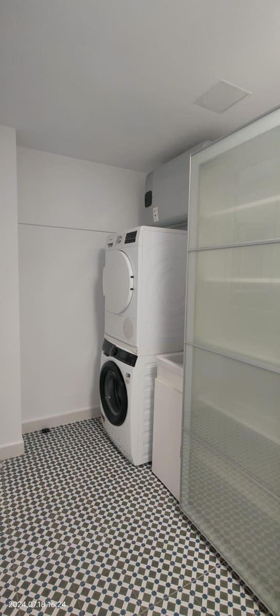 3 sovrum Lägenhet att hyra i Las Palmas de Gran Canaria med garage - 1 700 € (Ref: 9924738)