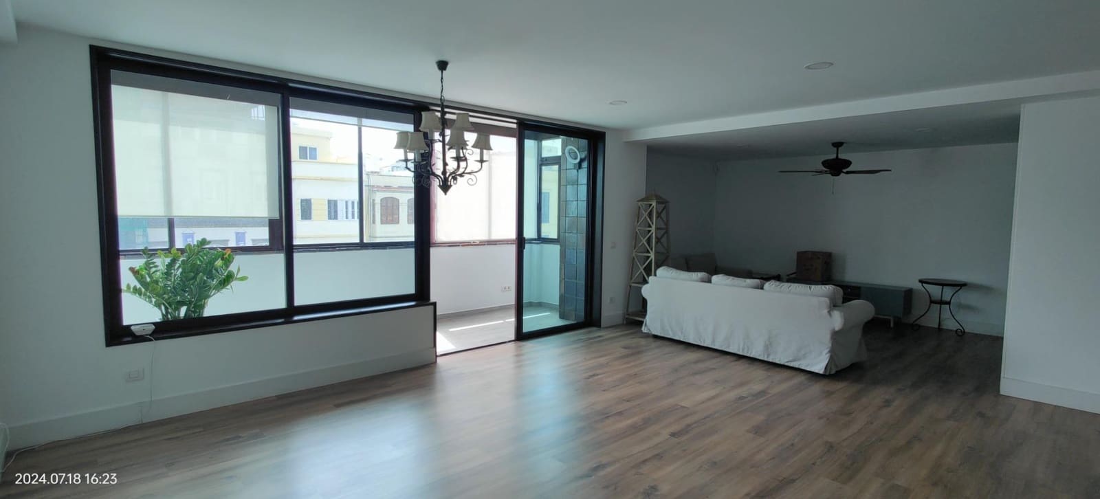 3 sovrum Lägenhet att hyra i Las Palmas de Gran Canaria med garage - 1 700 € (Ref: 9924738)