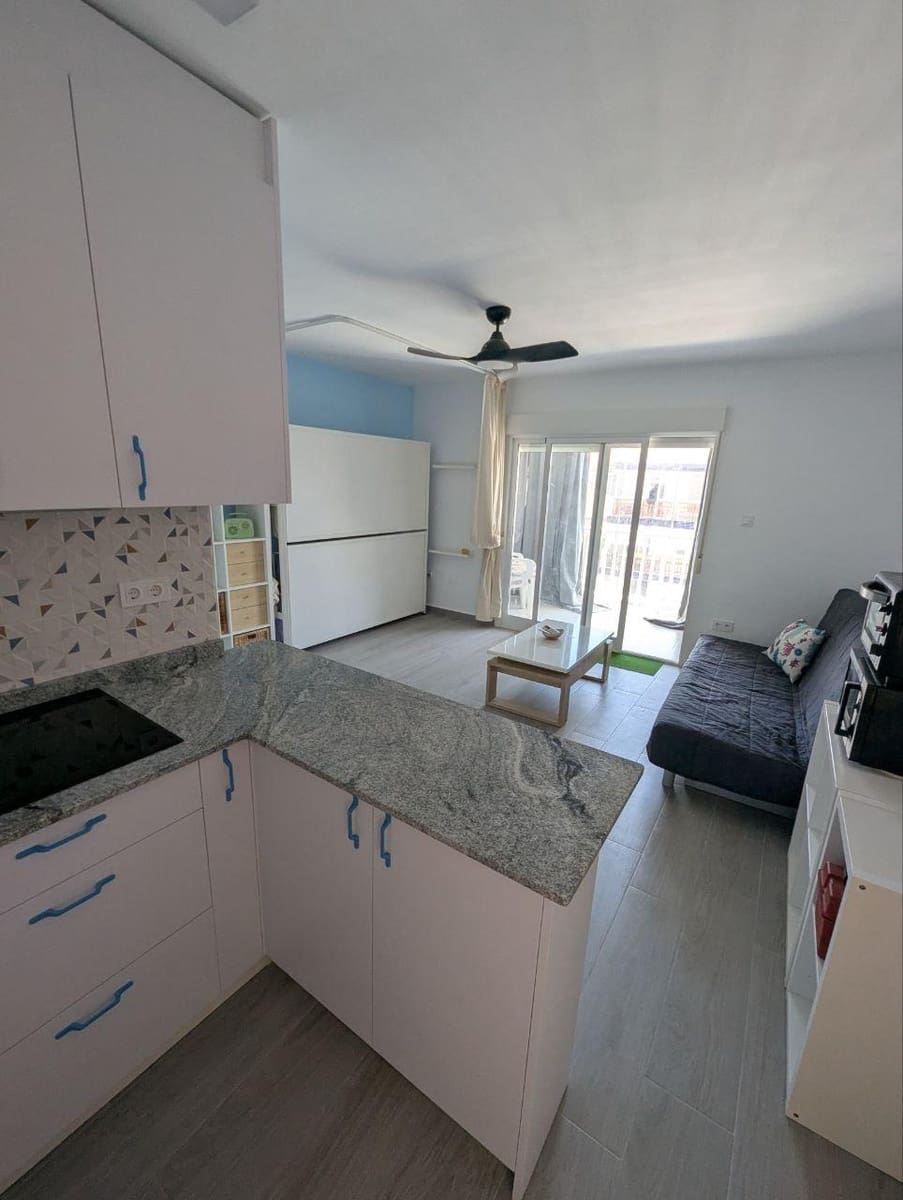 1 bedroom Flat for sale in Murcia city with pool garage - € 149,000 (Ref: 9927621)