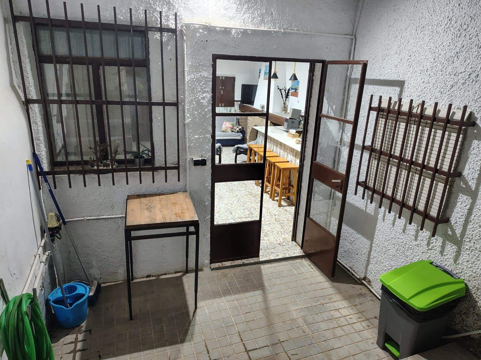 5 bedroom Terraced Villa for sale in Chucena - € 128,000 (Ref: 9929546)