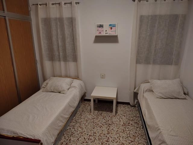 5 slaapkamer Rijtjeshuis te koop in Chucena - € 128.000 (Ref: 9929546)