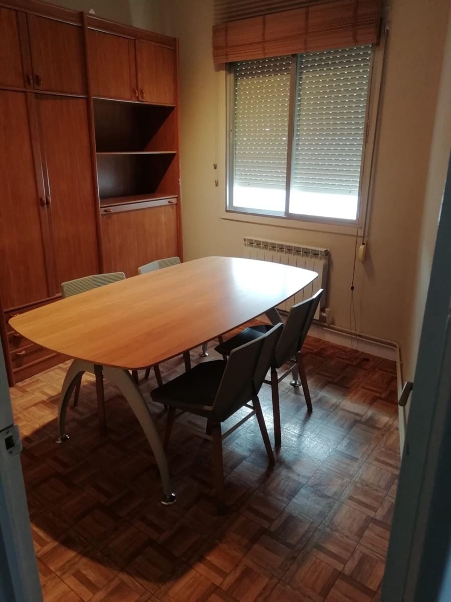 3 bedroom Flat for sale in Logrono - € 89,000 (Ref: 9929547)