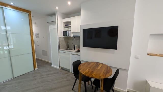 Studio til leje i Santa Catalina - Canteras, Las Palmas de Gran Canaria - € 900 (Ref: 9929549)