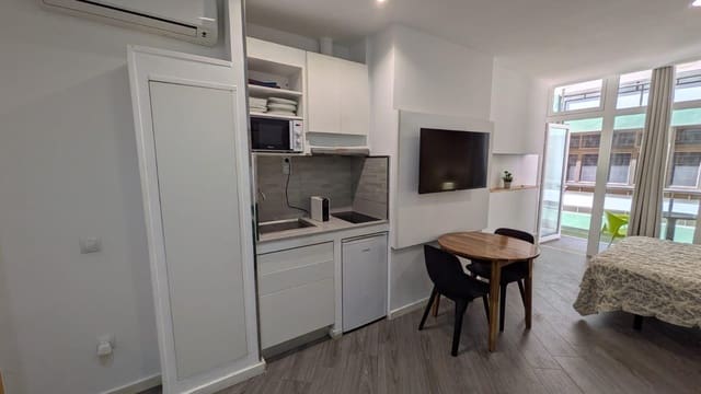 Studio til leje i Santa Catalina - Canteras, Las Palmas de Gran Canaria - € 900 (Ref: 9929549)