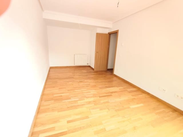 2 bedroom Flat for sale in Villamediana de Iregua - € 185,000 (Ref: 9934372)