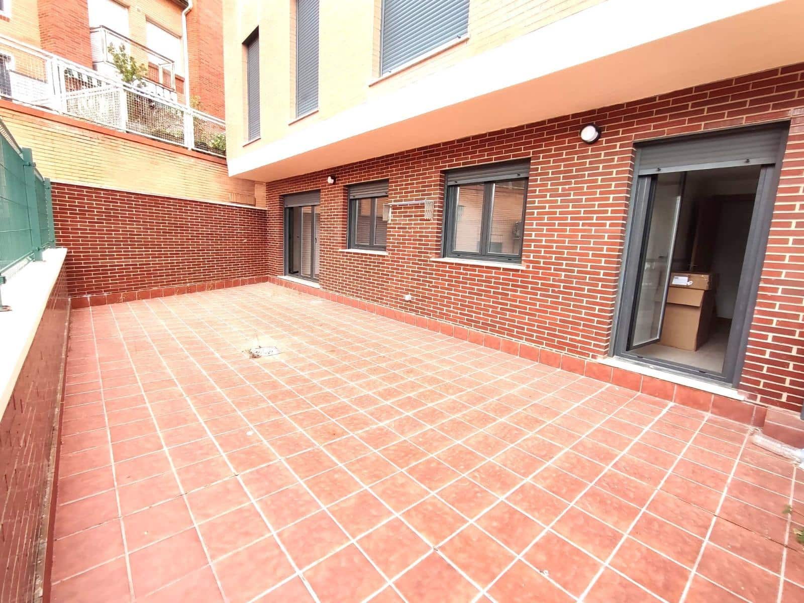 2 bedroom Flat for sale in Villamediana de Iregua - € 185,000 (Ref: 9934372)