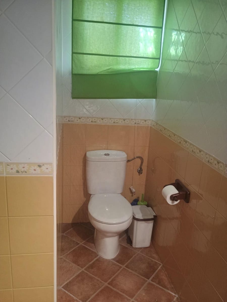 8 bedroom Finca/Country House for sale in Valverde del Camino - € 190,590 (Ref: 9934373)