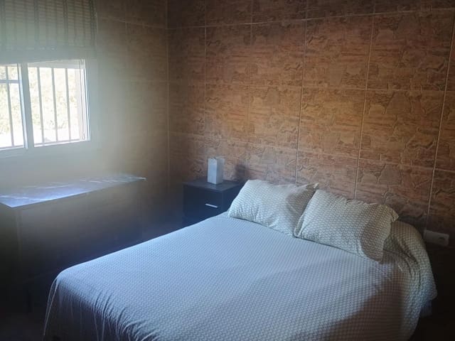 8 soveværelse Finca/Landehus til salg i Valverde del Camino - € 190.590 (Ref: 9934373)