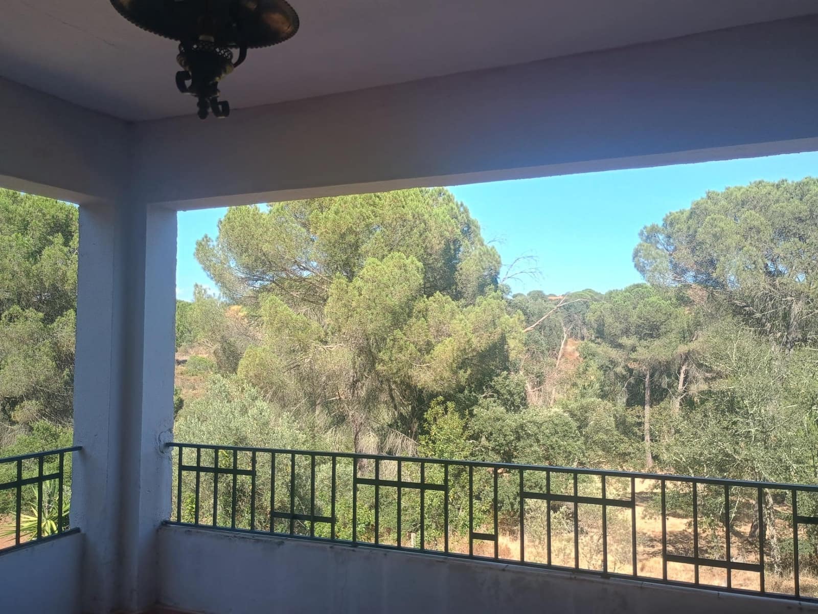 8 bedroom Finca/Country House for sale in Valverde del Camino - € 190,590 (Ref: 9934373)