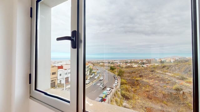 3 chambre Penthouse à vendre à Telde - 270 000 € (Ref: 9934374)