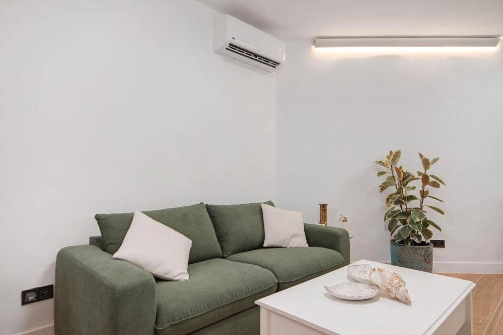 1 bedroom Flat for sale in Las Palmas de Gran Canaria - € 225,000 (Ref: 9936545)