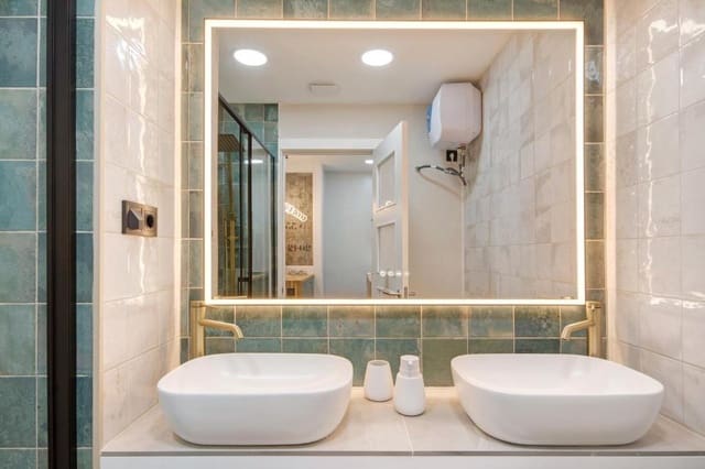 1 quarto Apartamento para venda em Las Palmas de Gran Canaria - 225 000 € (Ref: 9936545)
