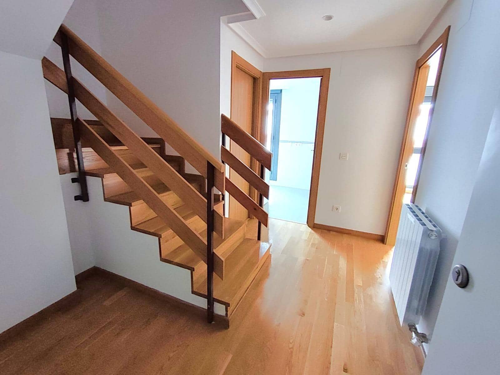 3 bedroom Apartment for sale in Villamediana de Iregua - € 199,000 (Ref: 9936546)