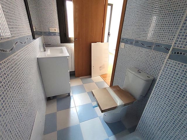 3 bedroom Apartment for sale in Villamediana de Iregua - € 199,000 (Ref: 9936546)