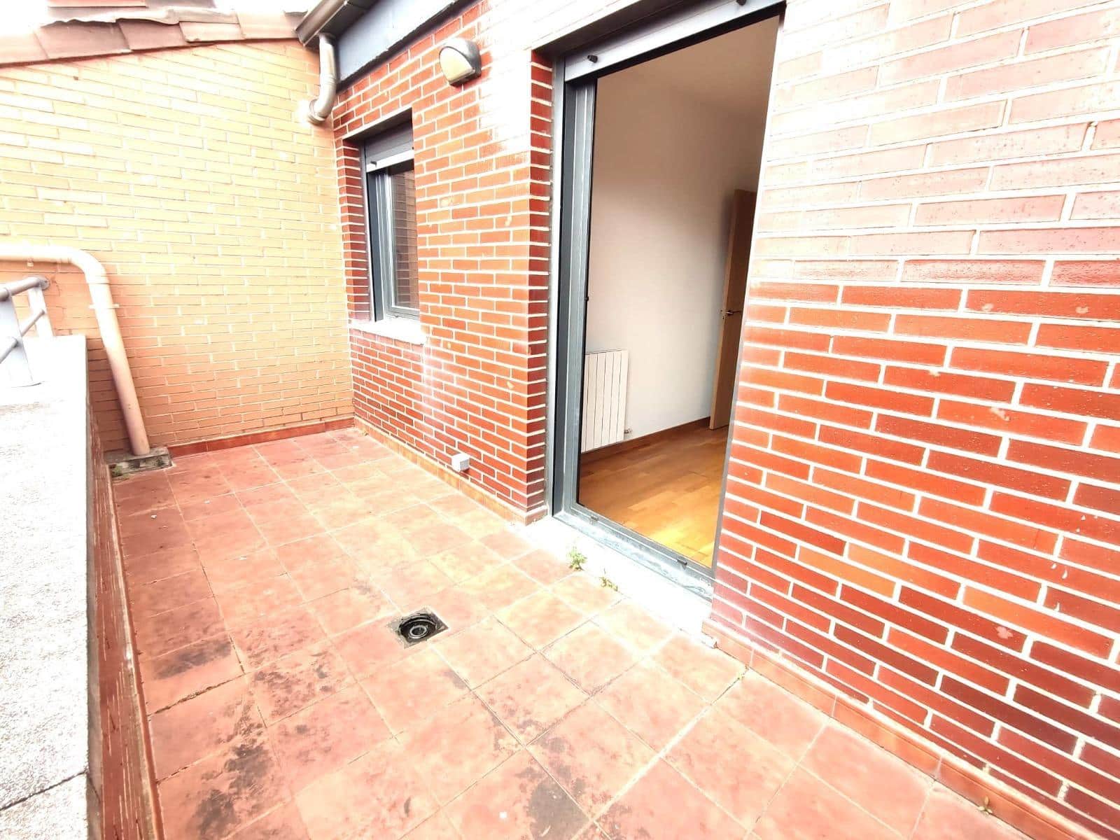 3 bedroom Apartment for sale in Villamediana de Iregua - € 199,000 (Ref: 9936546)