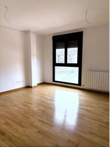 2 bedroom Flat for sale in Villamediana de Iregua - € 170,000 (Ref: 9936547)