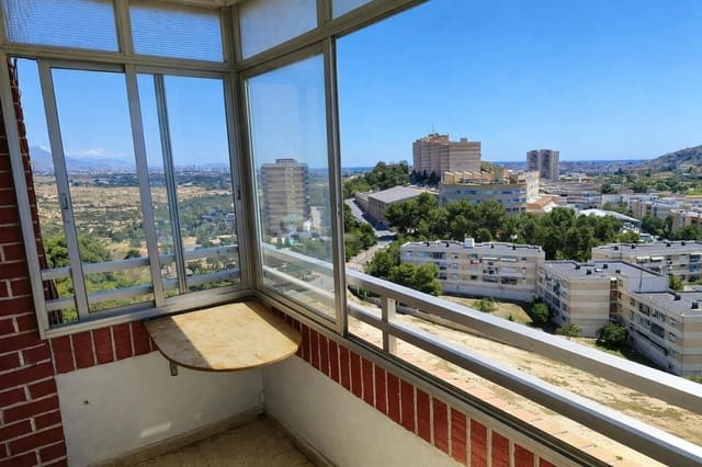 3 sovrum Lägenhet till salu i Alicante stad med pool garage - 180 000 € (Ref: 9936548)