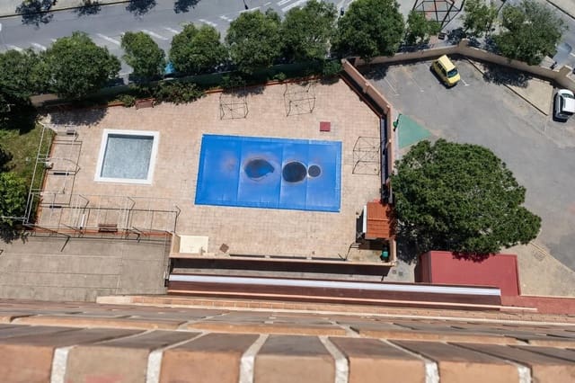 3 sovrum Lägenhet till salu i Alicante stad med pool garage - 180 000 € (Ref: 9936548)