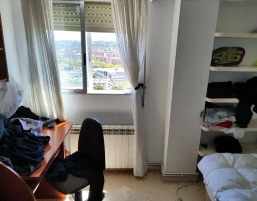 3 sovrum Lägenhet till salu i Alicante stad med pool garage - 180 000 € (Ref: 9936548)