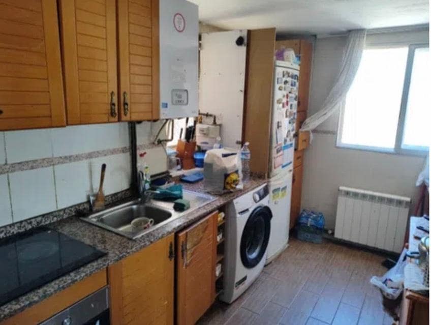 3 sovrum Lägenhet till salu i Alicante stad med pool garage - 180 000 € (Ref: 9936548)