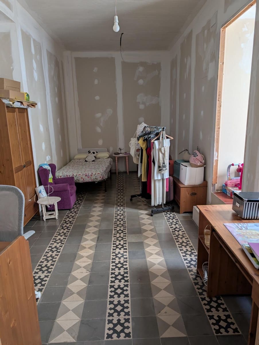 4 bedroom Townhouse for sale in Don Benito - € 229,000 (Ref: 9938361)