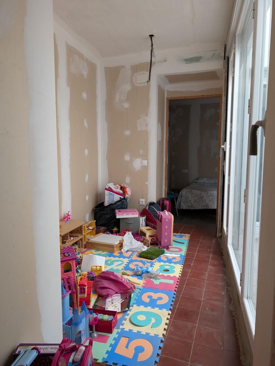 4 bedroom Townhouse for sale in Don Benito - € 229,000 (Ref: 9938361)