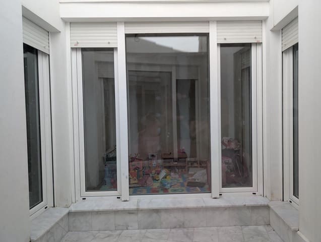 4 bedroom Townhouse for sale in Don Benito - € 229,000 (Ref: 9938361)