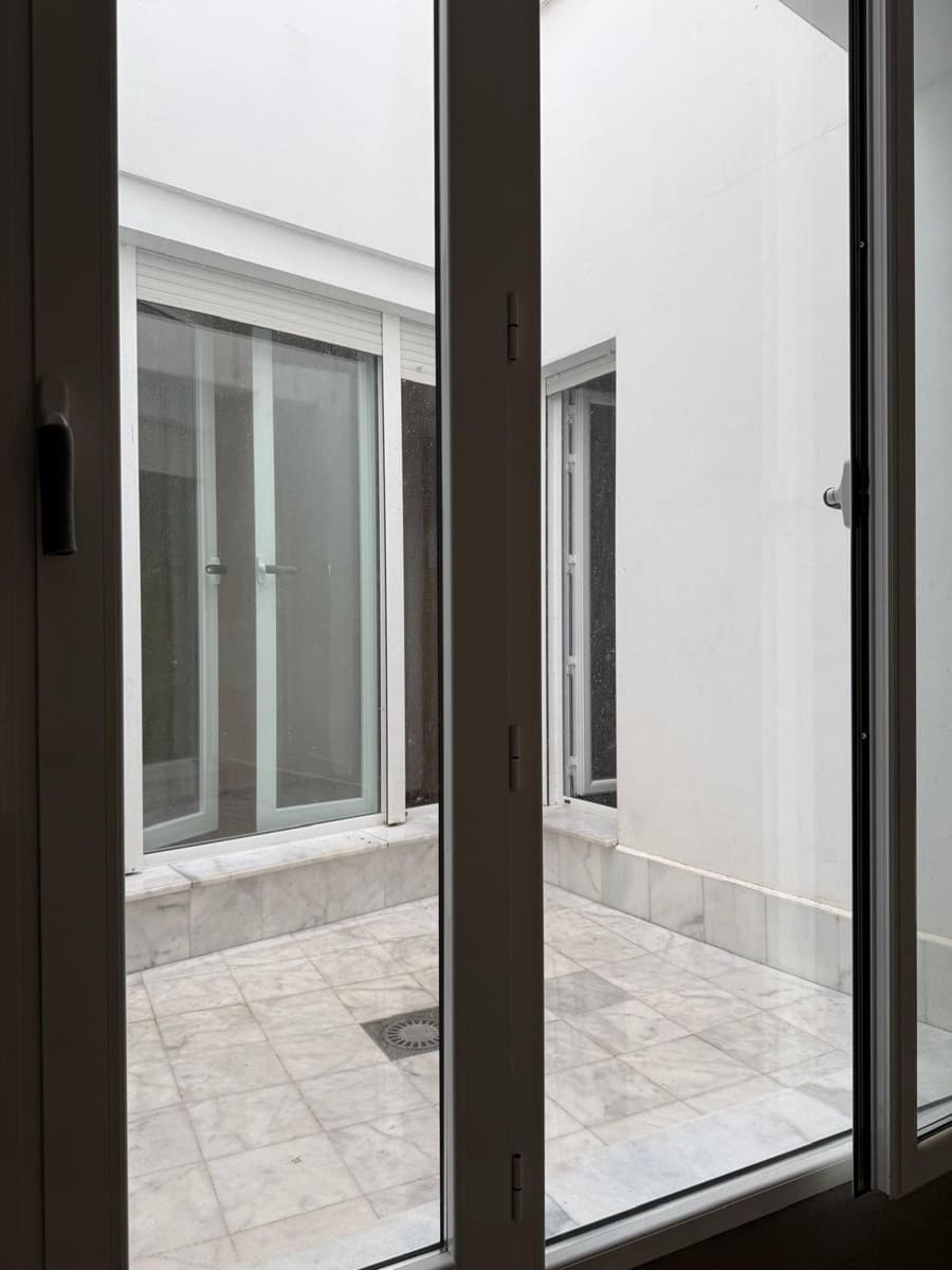4 bedroom Townhouse for sale in Don Benito - € 229,000 (Ref: 9938361)