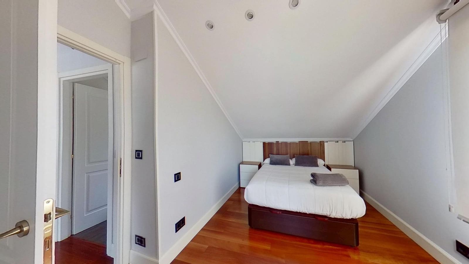 4 soverom Villa til salgs i Berango med svømmebasseng garasje - € 1 699 990 (Ref: 9940328)