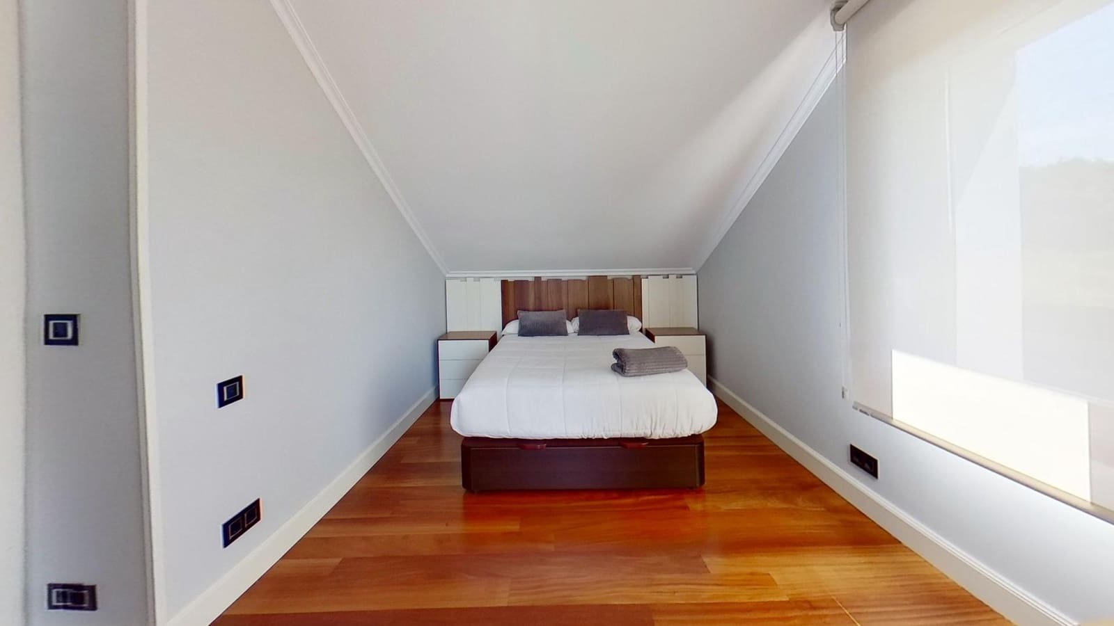 4 soverom Villa til salgs i Berango med svømmebasseng garasje - € 1 699 990 (Ref: 9940328)