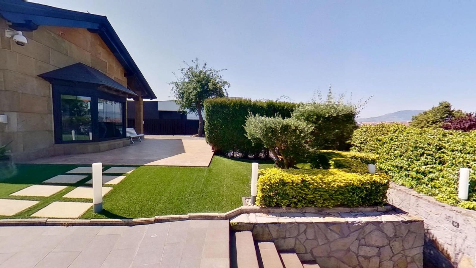 4 soverom Villa til salgs i Berango med svømmebasseng garasje - € 1 699 990 (Ref: 9940328)
