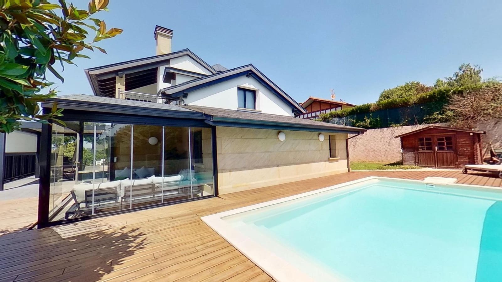 4 soverom Villa til salgs i Berango med svømmebasseng garasje - € 1 699 990 (Ref: 9940328)