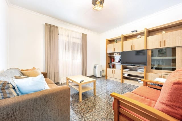 3 bedroom Villa for sale in Valsequillo with garage - € 350,000 (Ref: 9940329)